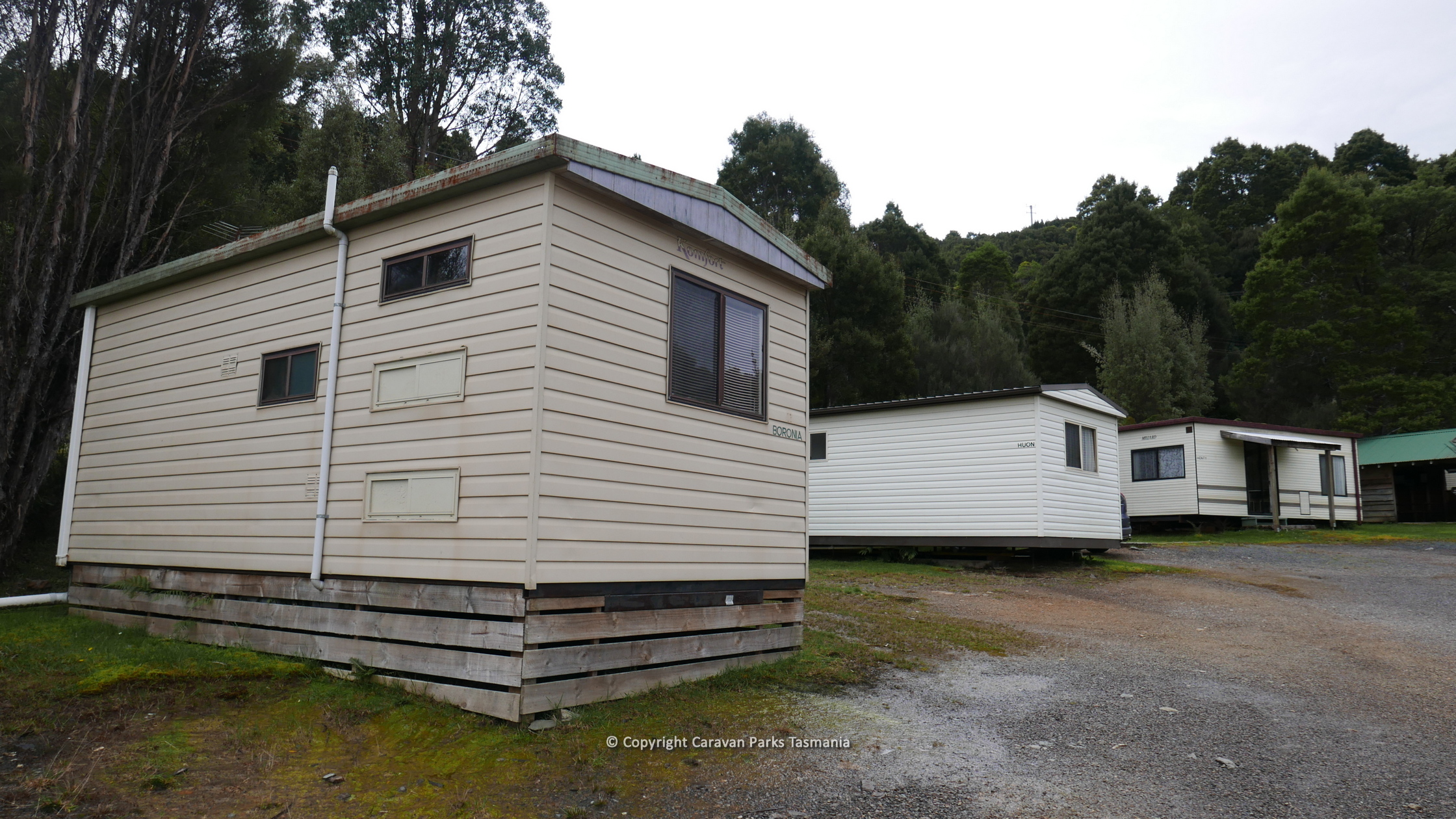 rosebery tourist cabin park tasmania